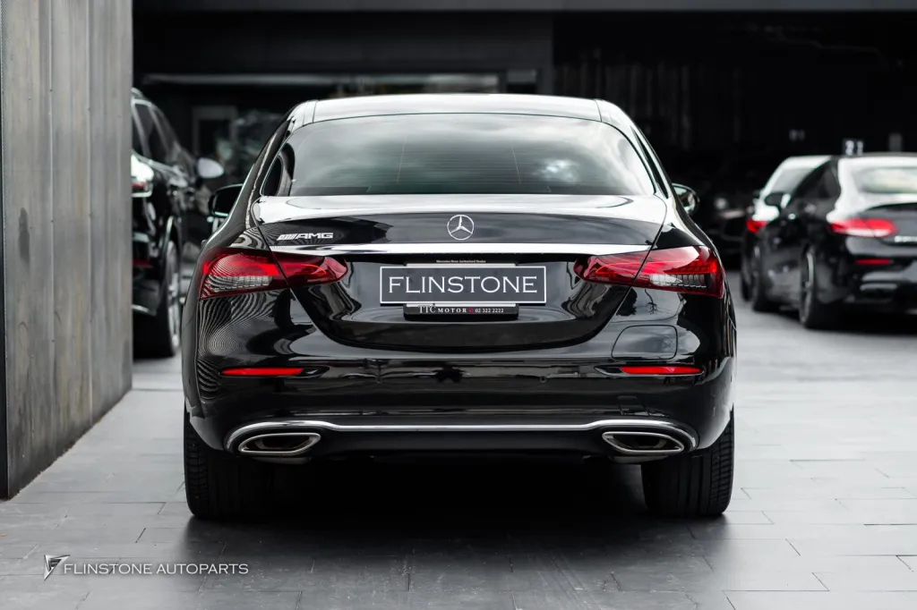 Mercedes Benz W213 กระจัง โลโก้ AMG