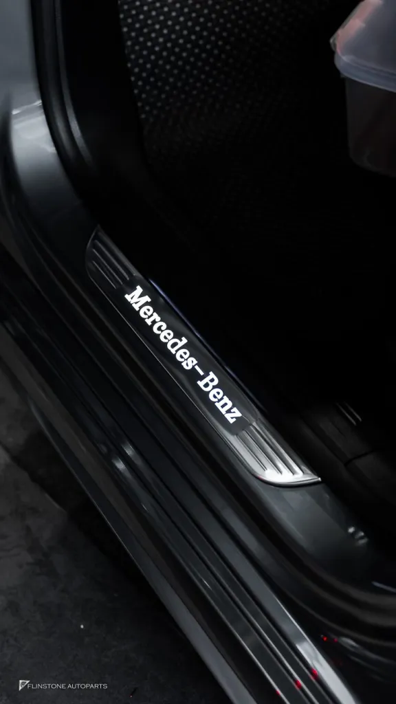 Mercedes Benz Aclass กาบบันได LED
