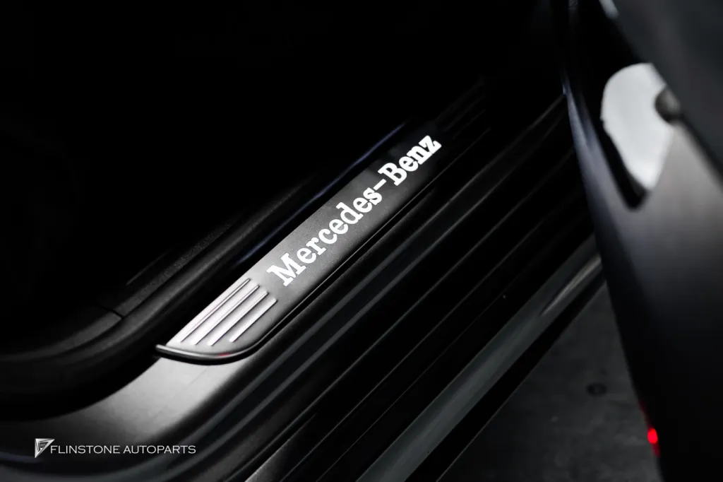 Mercedes Benz Aclass กาบบันได LED