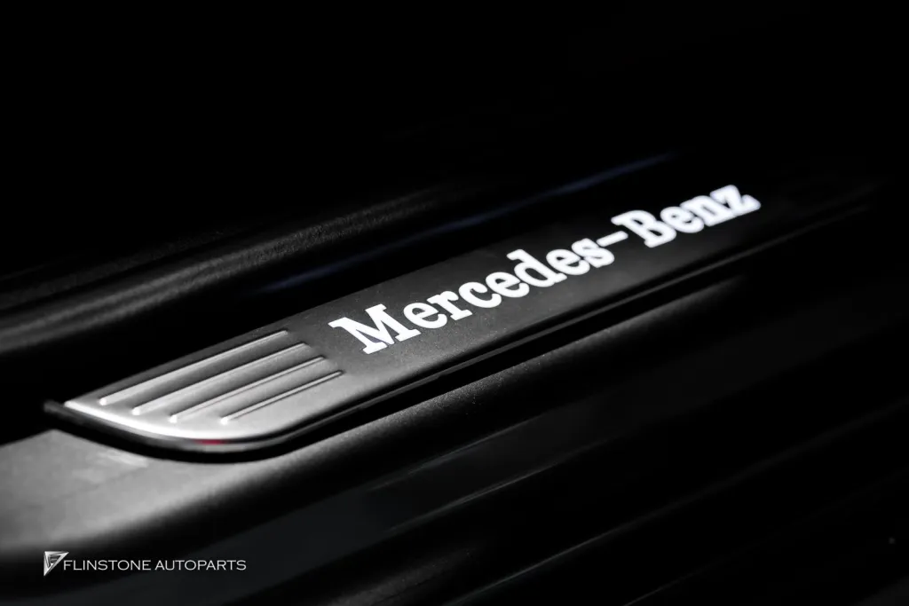 Mercedes Benz Aclass กาบบันได LED