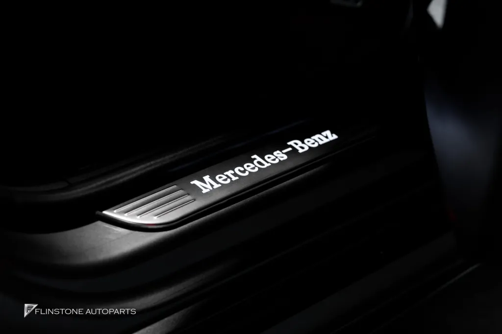Mercedes Benz Aclass กาบบันได LED