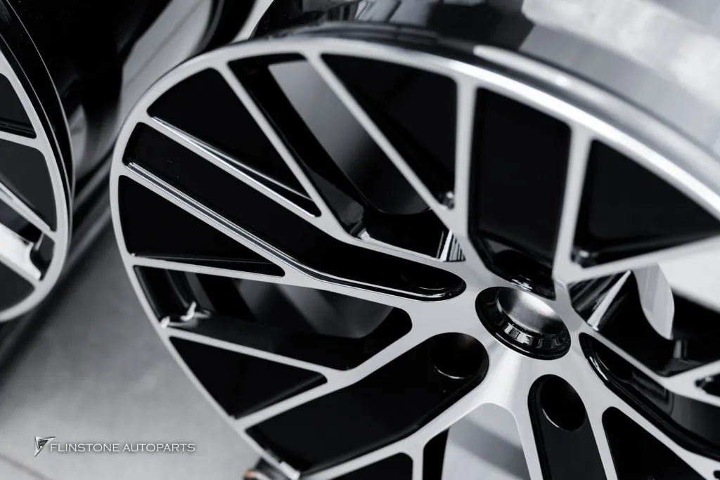 Porsche Macan Ev ล้อ Usus