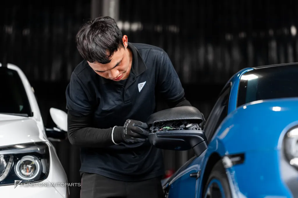 Porsche Taycan กระจก Usus