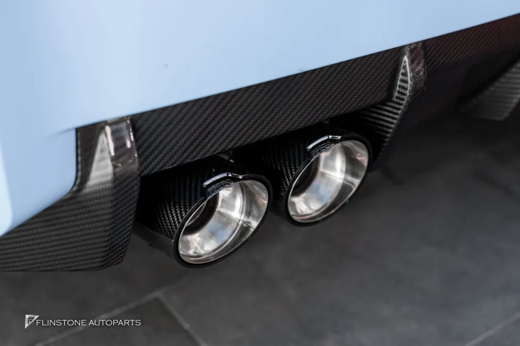 BMW M2 ดิฟ สปอยเลอร์ ปลายท่อ