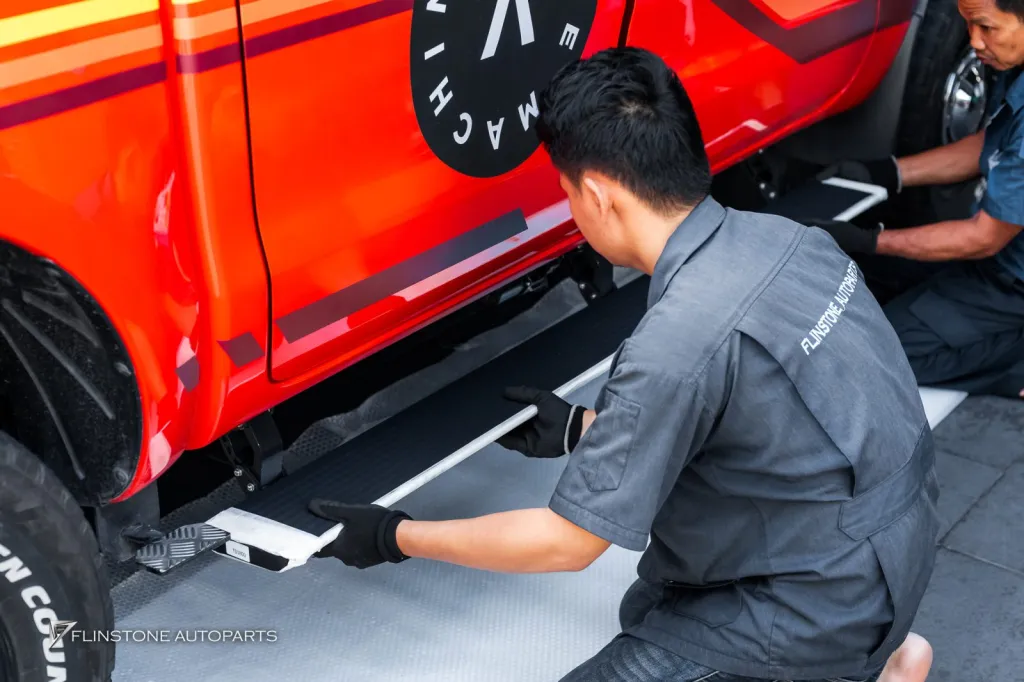 Ford Ranger บันไดไฟฟ้า