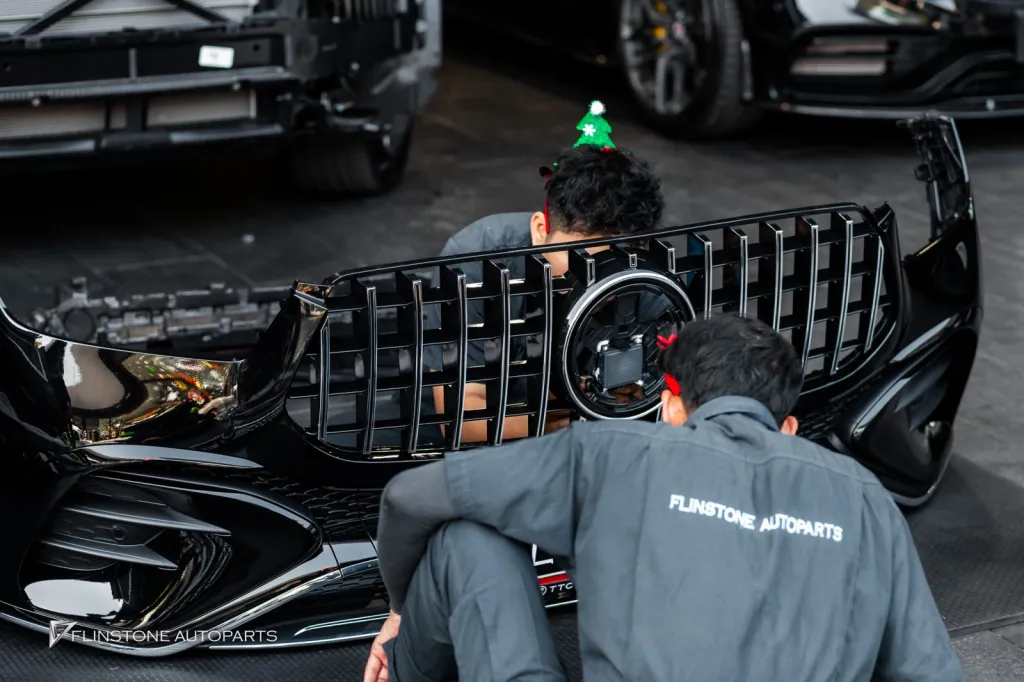 Mercedes Benz W167 กระจัง