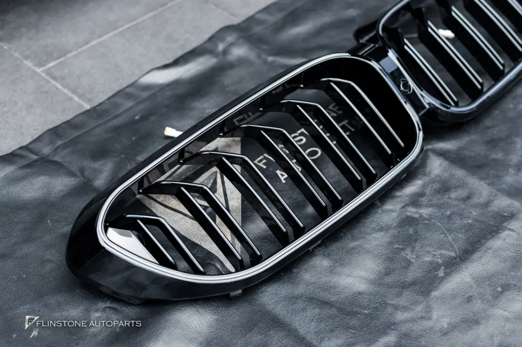 BMW G30 กระจัง LED