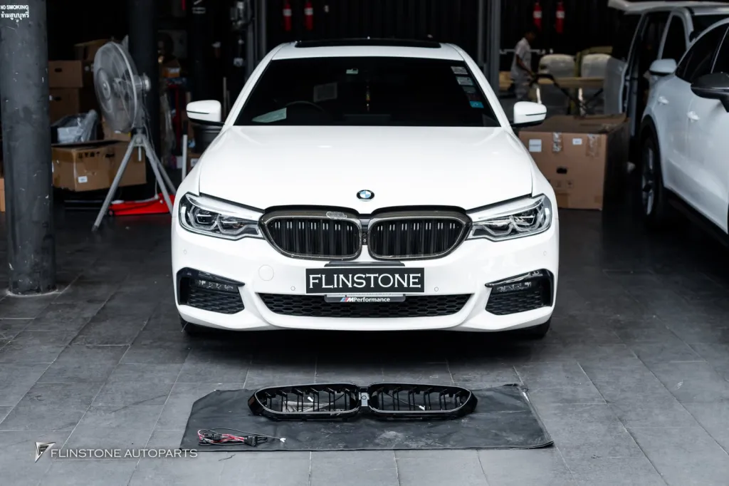 BMW G30 กระจัง LED