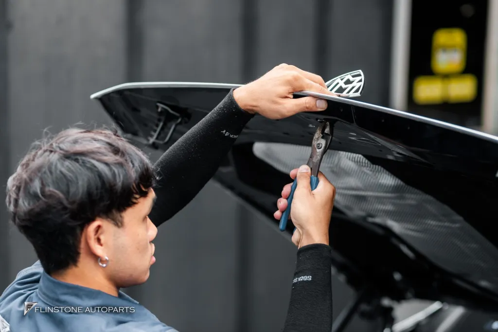 Mercedes Benz Sclass โลโก้ Maybach
