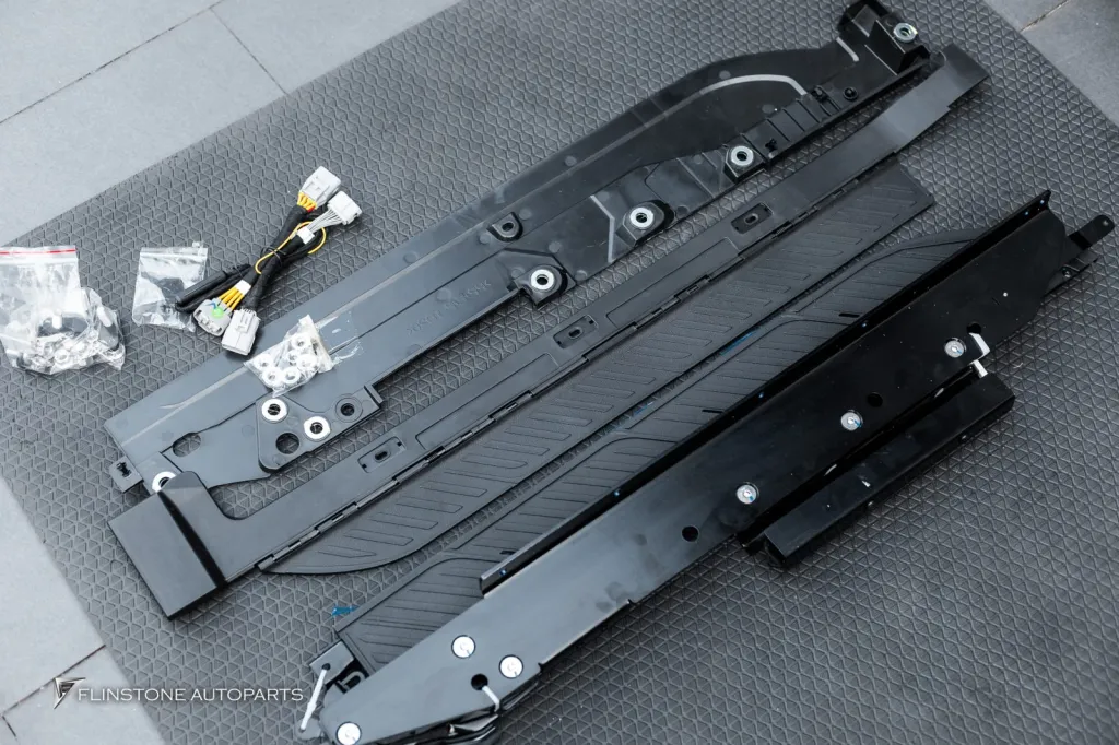 Toyota Alphard บันไดไฟฟ้า