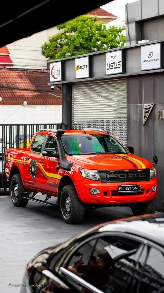 Ford Ranger บันไดไฟฟ้า