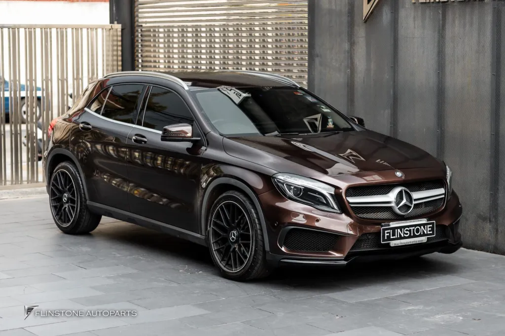 Mercedes Benz Gla ชุดพาร์ทรอบคัน