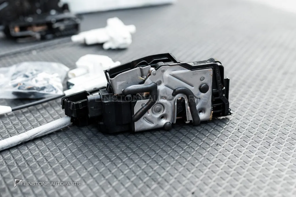 Mercedes Benz GLE ประตูดูด Drive unit