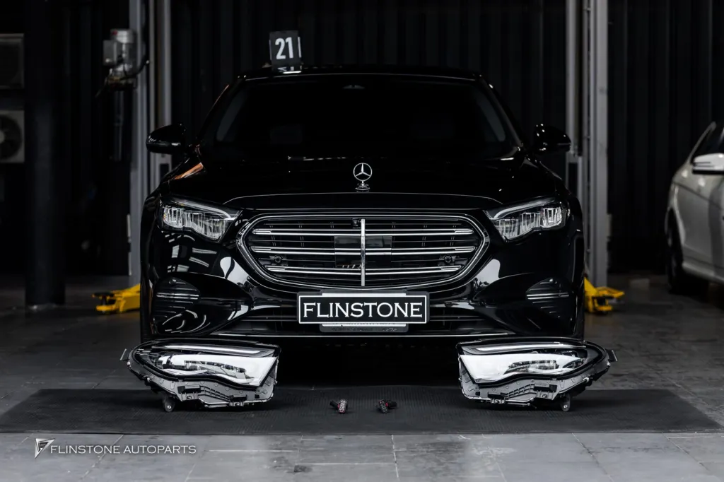 Mercedes Benz W214 ไฟหน้า Digital แท้