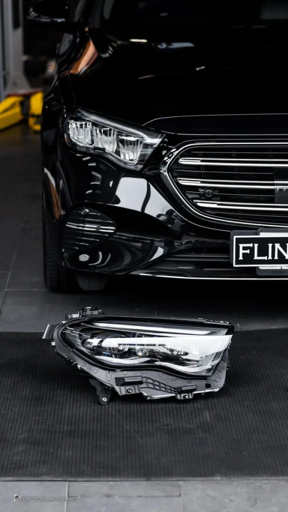 Mercedes Benz W214 ไฟหน้า Digital แท้