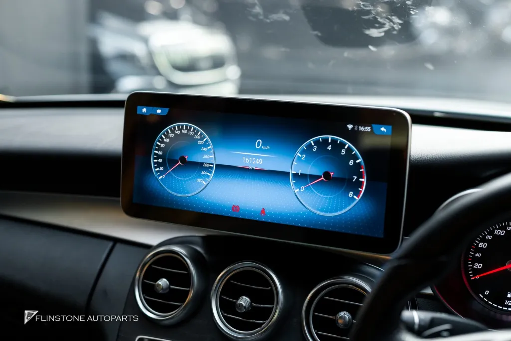 Mercedes Benz W205 จอ Android กระจัง