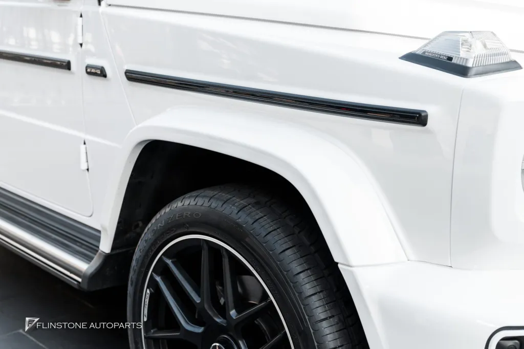 Mercedes Benz Gclass Full Body Kit 2024 Side Steps Keyless Wheels Exhaust Tips
