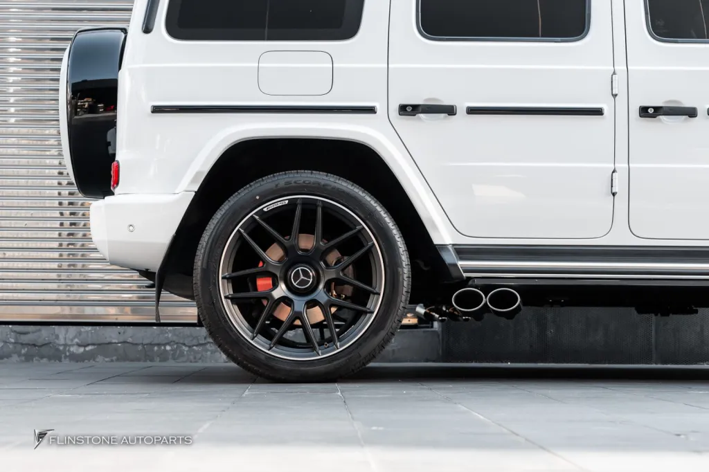 Mercedes Benz Gclass Full Body Kit 2024 Side Steps Keyless Wheels Exhaust Tips