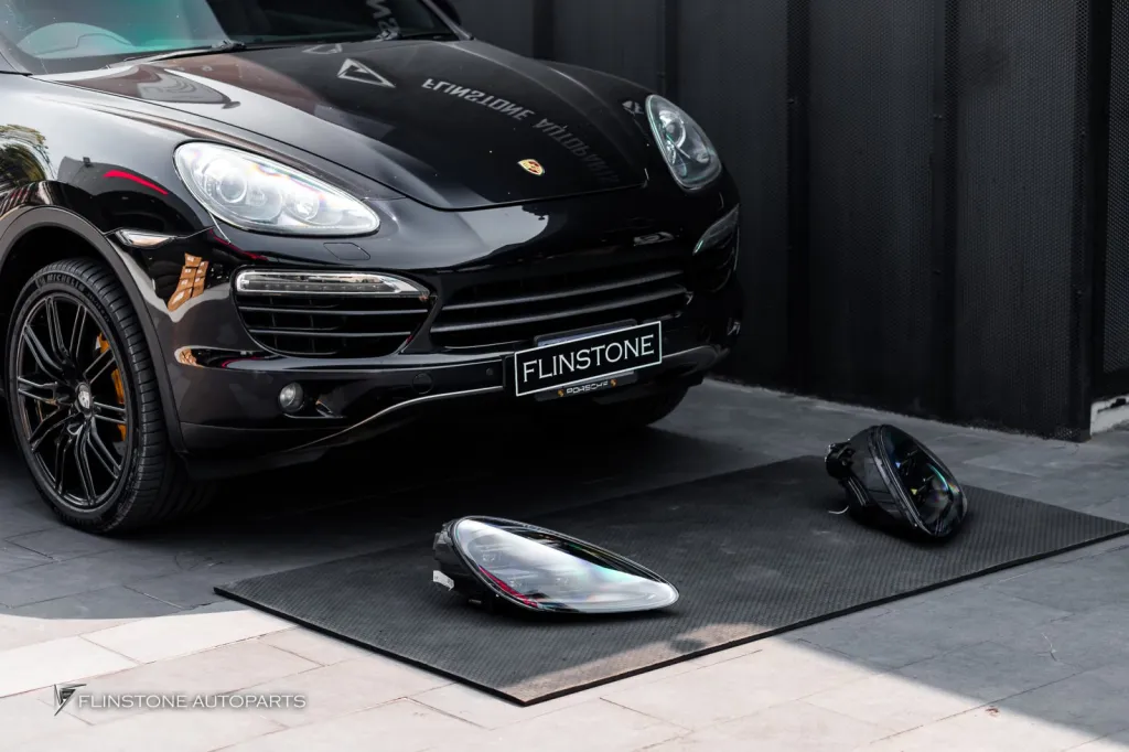 Porsche Cayenne ไฟหน้า
