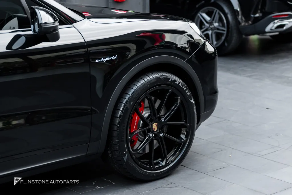 Porsche Cayenne ล้อ ปลายท่อ