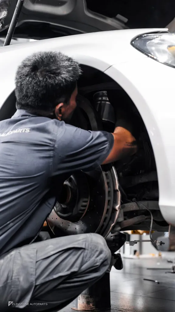 Mercedes Benz C-class โช้คถุงลมหน้า