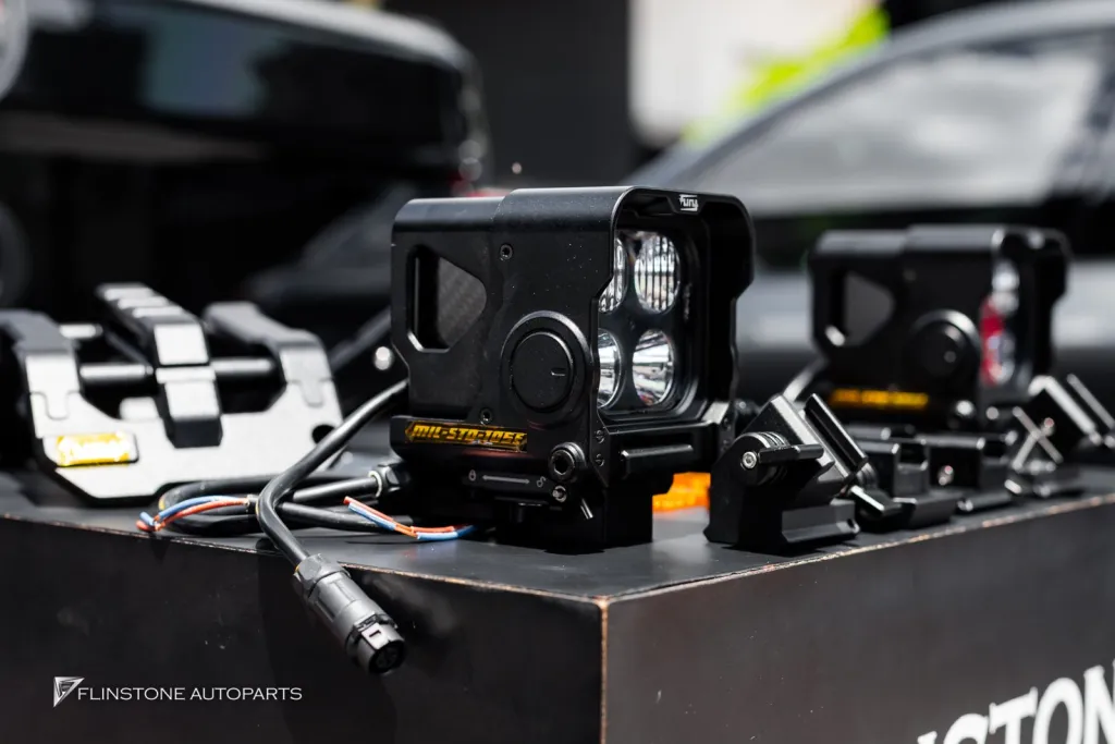 Jeep Rubicon ไฟสปอร์ตไลท์
