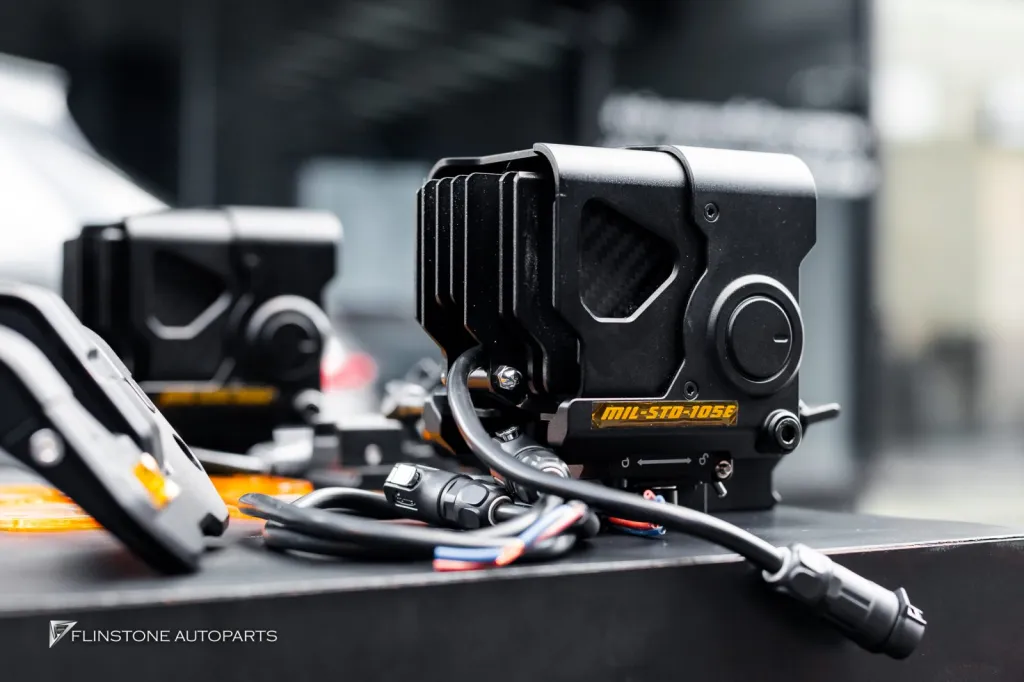 Jeep Rubicon ไฟสปอร์ตไลท์
