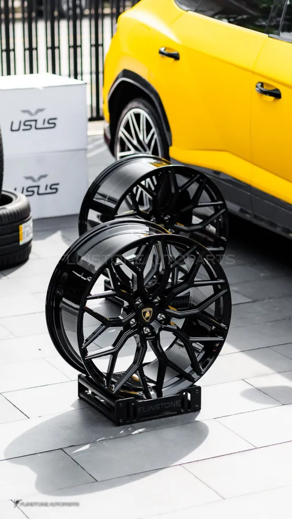 Lamborghini Urus ล้อ Usus