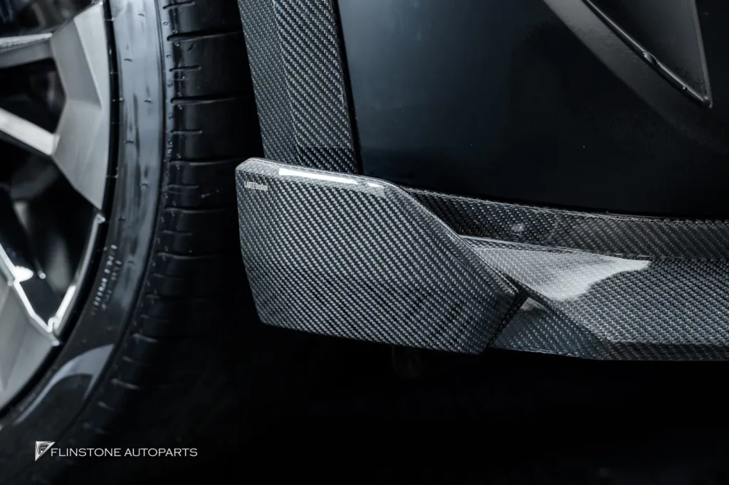 BMW XM พาร์ทคาร์บอนรอบคัน Larte Design
