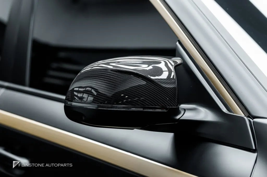 BMW XM พาร์ทคาร์บอนรอบคัน Larte Design