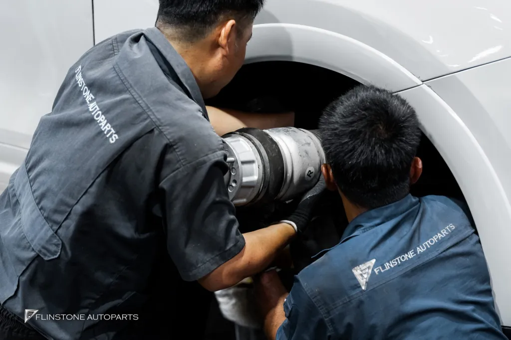 Porsche Cayenne โช้คถุงลมหน้า