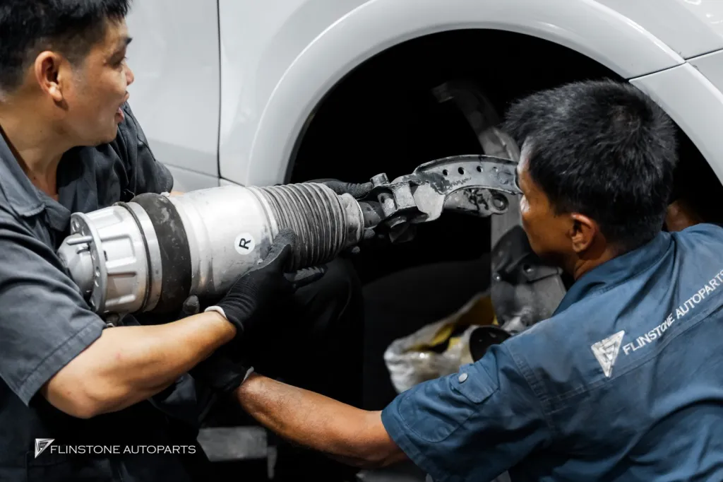 Porsche Cayenne โช้คถุงลมหน้า