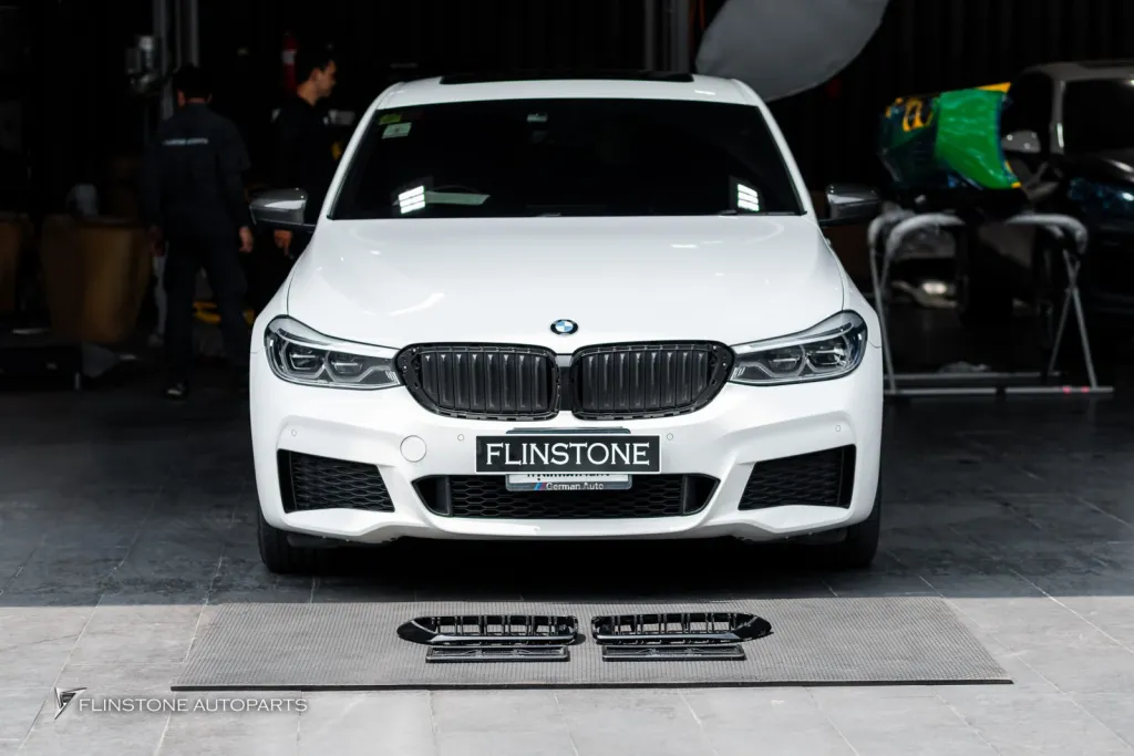 BMW G30 กรอบป้าย