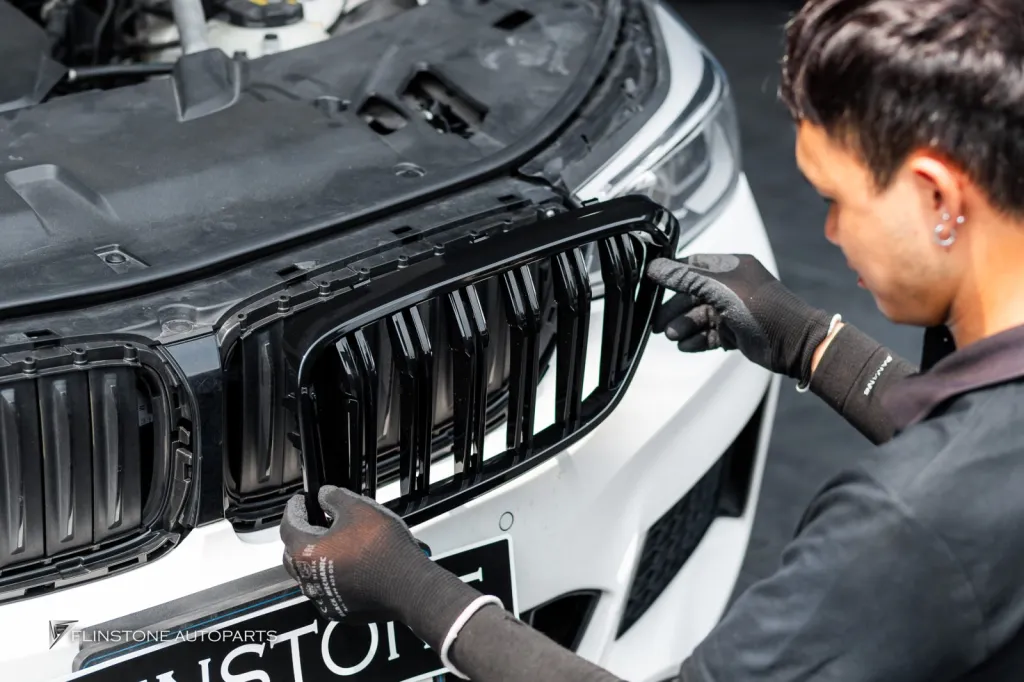 BMW G30 กรอบป้าย