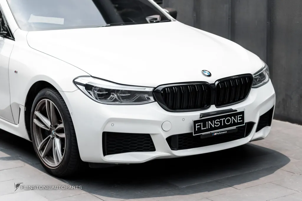 BMW G30 กรอบป้าย