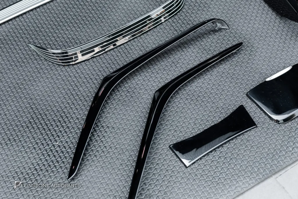 Mercedes Benz W222 พาร์ทภายใน Maybach