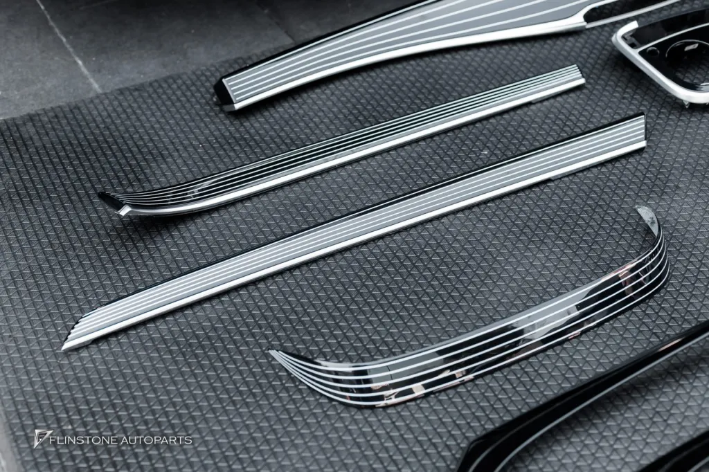 Mercedes Benz W222 พาร์ทภายใน Maybach
