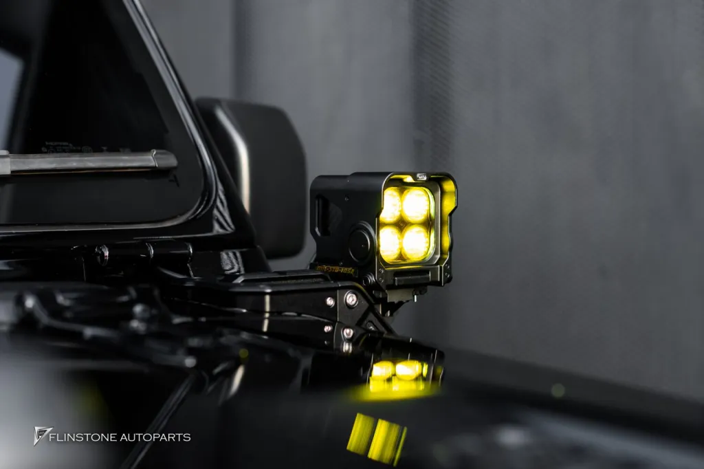 Jeep Rubicon ไฟสปอร์ตไลท์