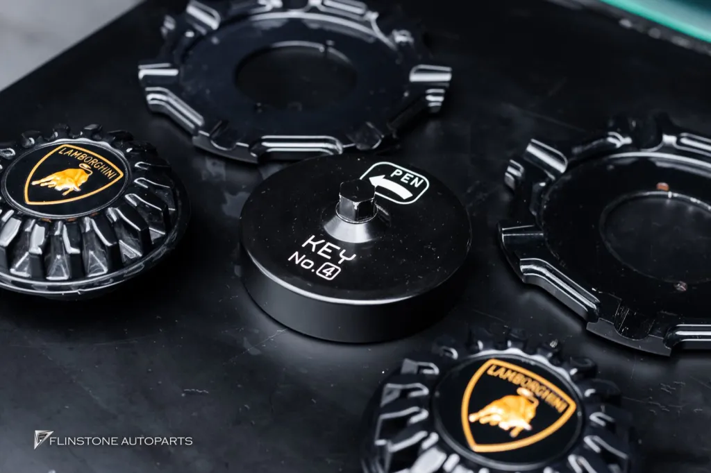 Lamborghini Aventador ฝาล้อ