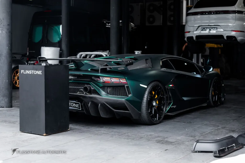 Lamborghini Aventador ฝาล้อ