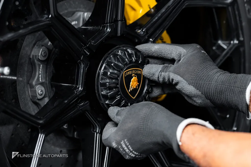 Lamborghini Aventador ฝาล้อ