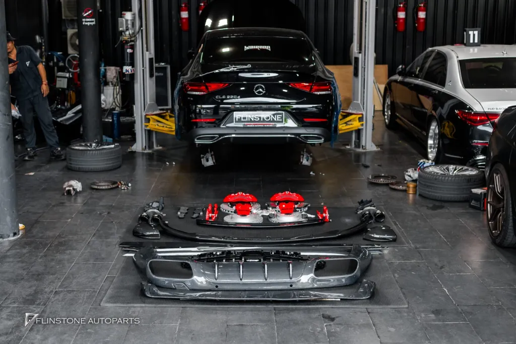 Mercedes Benz Cls พาร์ทคาร์บอนรอบคัน เบรค ปลายท่อ กระจัง