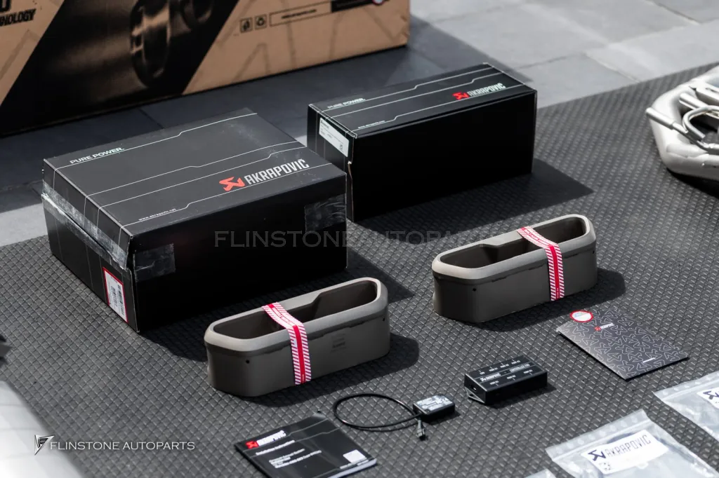Mercedes Benz Gclass G63 排气管 Akrapovic