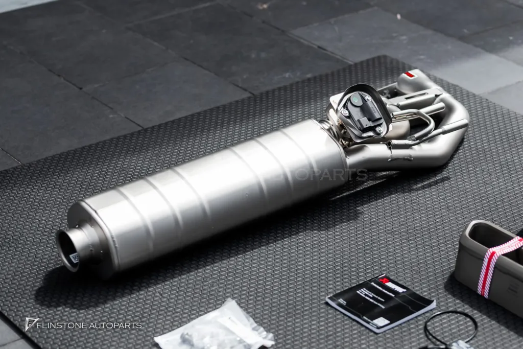 Mercedes Benz Gclass G63 排气管 Akrapovic