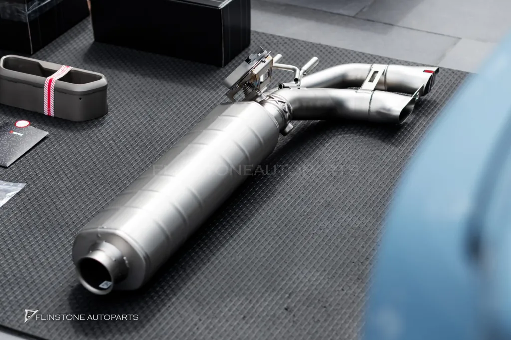 Mercedes Benz Gclass G63 排气管 Akrapovic