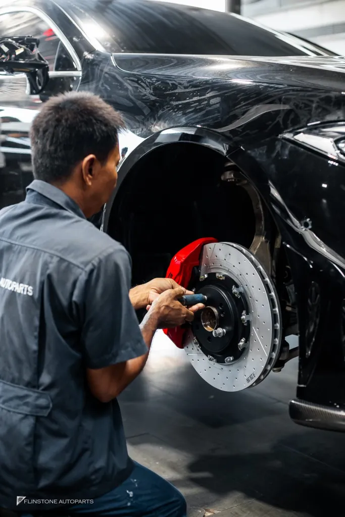 Mercedes Benz Cls พาร์ทคาร์บอนรอบคัน เบรค ปลายท่อ กระจัง