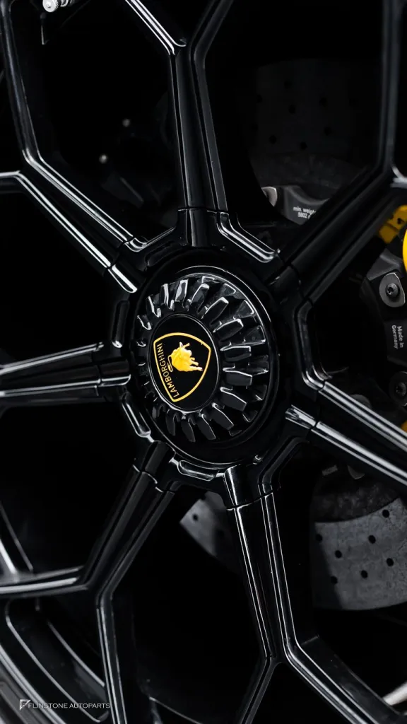 Lamborghini Aventador ฝาล้อ
