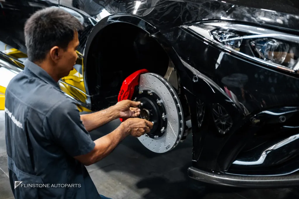 Mercedes Benz Cls พาร์ทคาร์บอนรอบคัน เบรค ปลายท่อ กระจัง