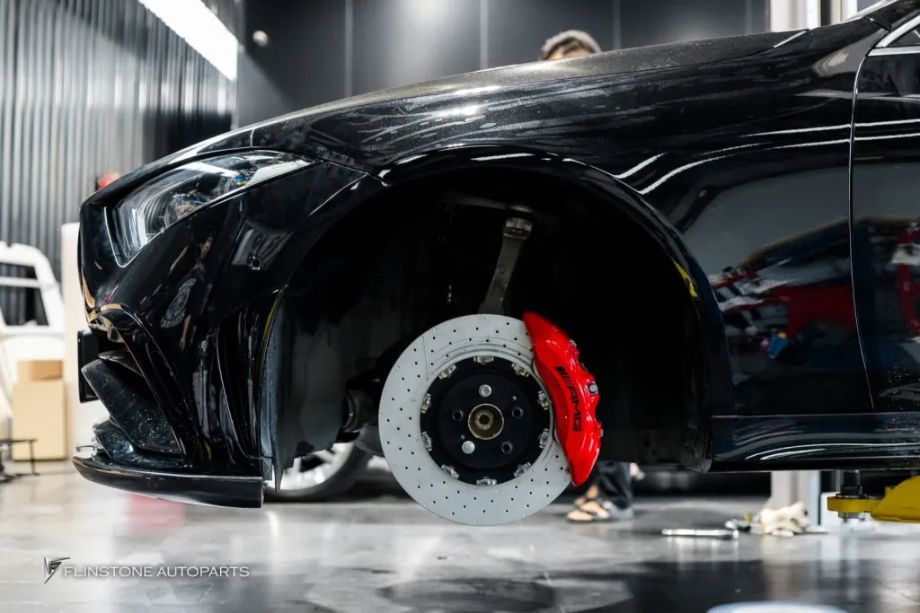 Mercedes Benz Cls พาร์ทคาร์บอนรอบคัน เบรค ปลายท่อ กระจัง