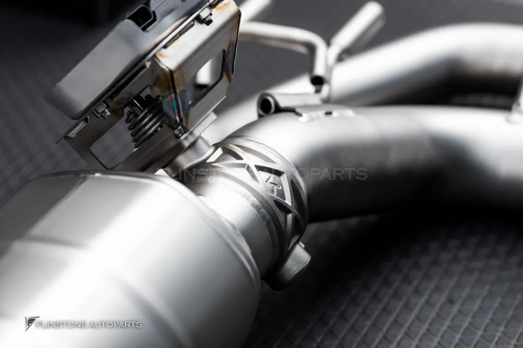 Mercedes Benz Gclass G63 排气管 Akrapovic